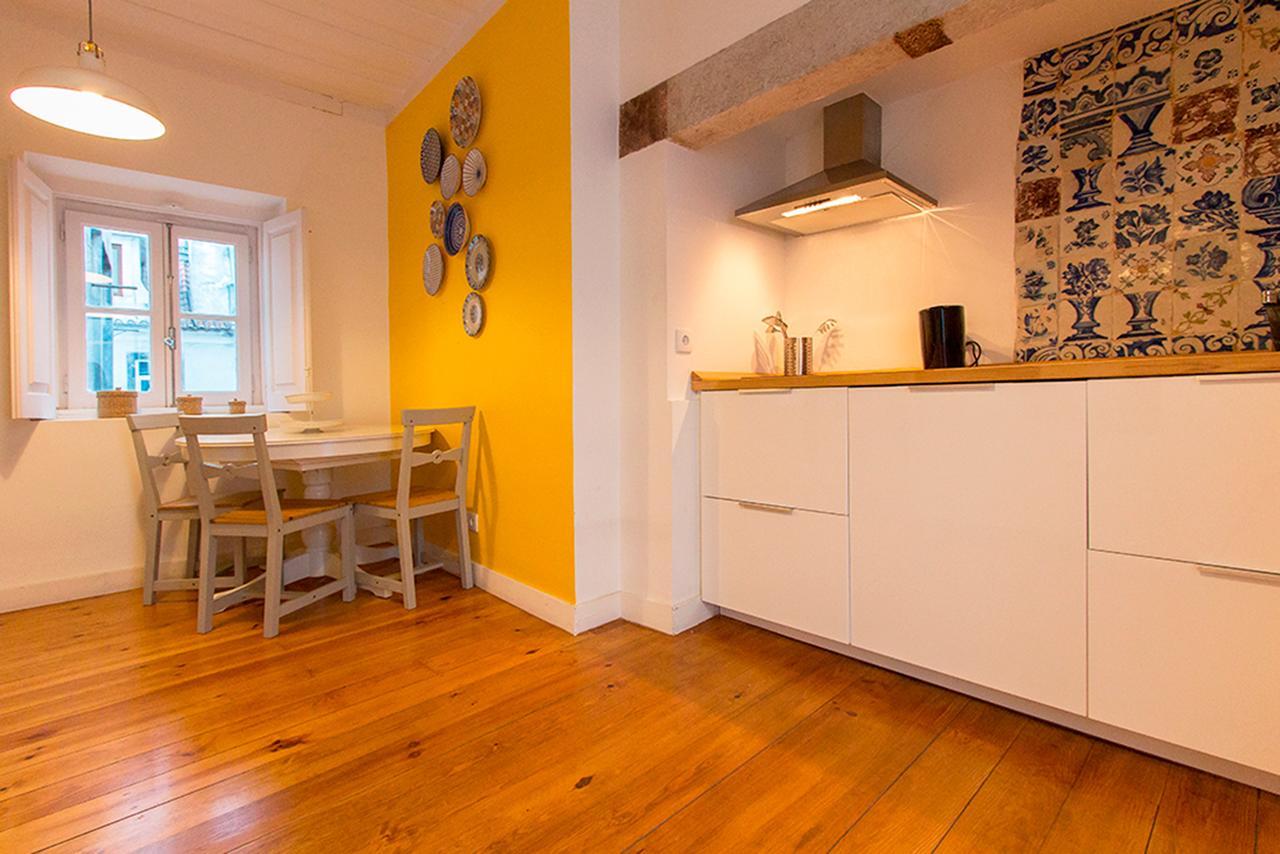 Bairro Alto Yellow By Homing Lisbon Exterior photo